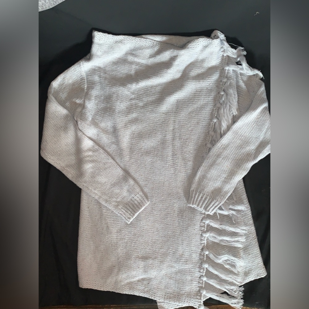 Women’s Maternity Light Gray Knit Sweater with Fringe Detail